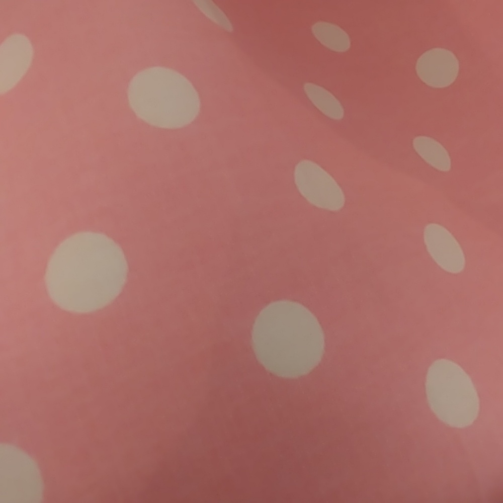 11'x4.5' preppy pink and white fabric